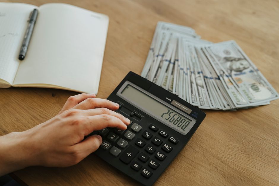 Stop Overpaying on High-Yield Savings Rates in 2026