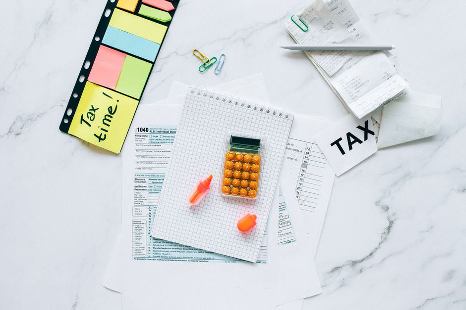 9 Unconventional Ways to Cut Monthly Expenses Without Feeling Deprived