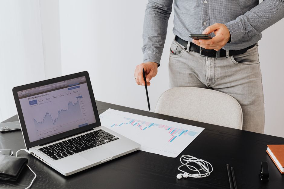 10 Remote Side Hustles That Pay Over 0 Per Month (No Experience Needed)